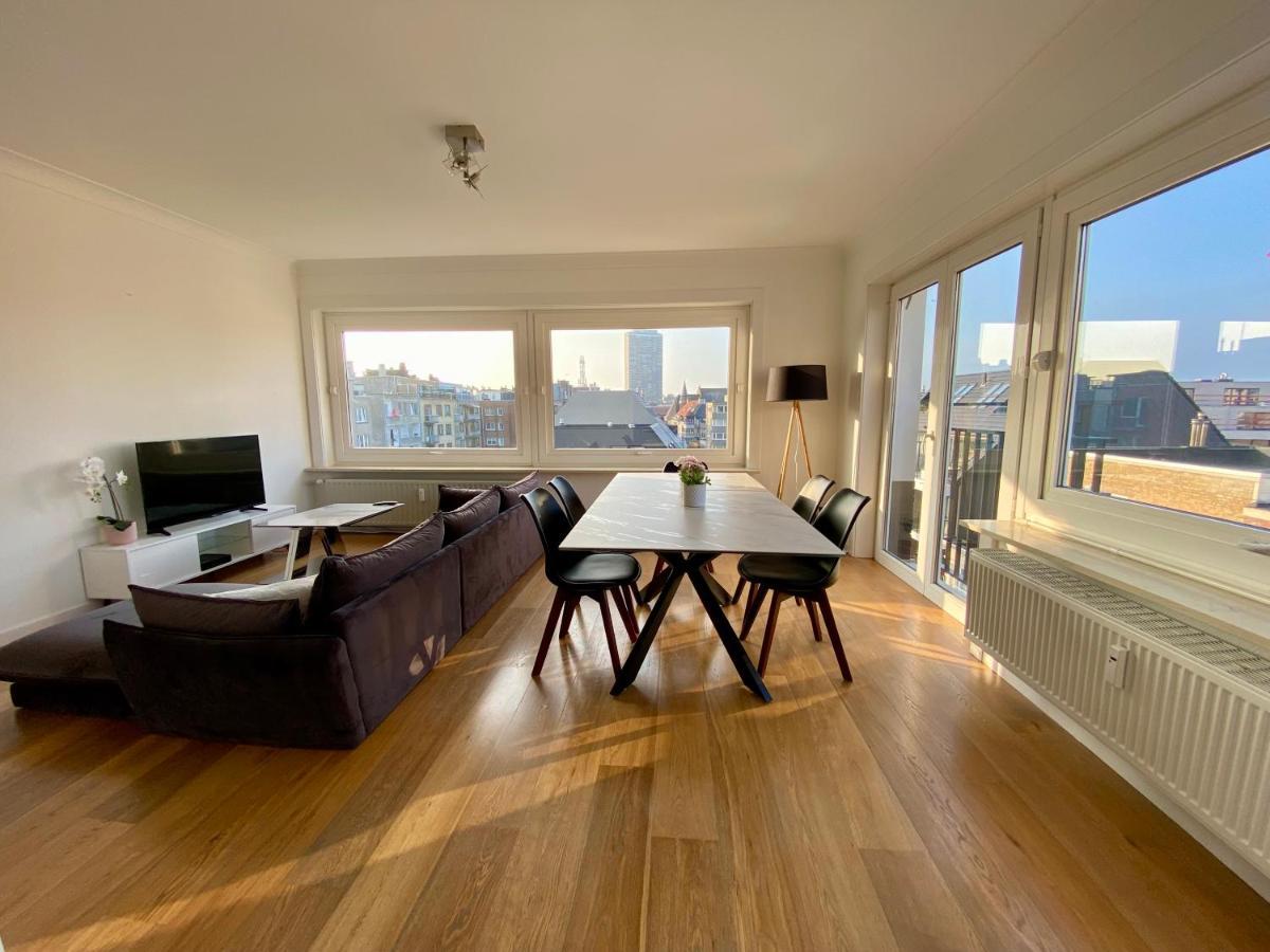Luxury 3 Bedroom Apartment On The Top Floor With Panoramic View Oostende Exterior foto