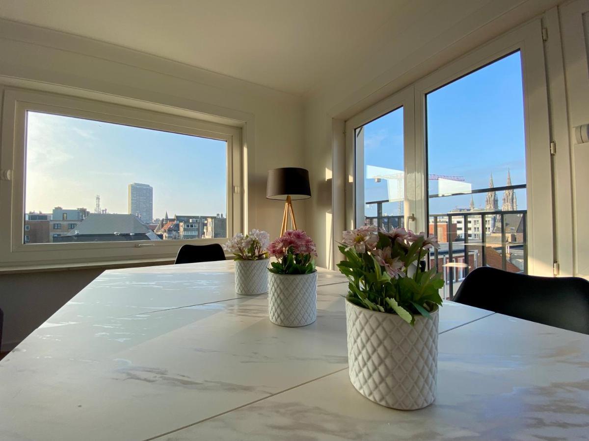 Luxury 3 Bedroom Apartment On The Top Floor With Panoramic View Oostende Exterior foto